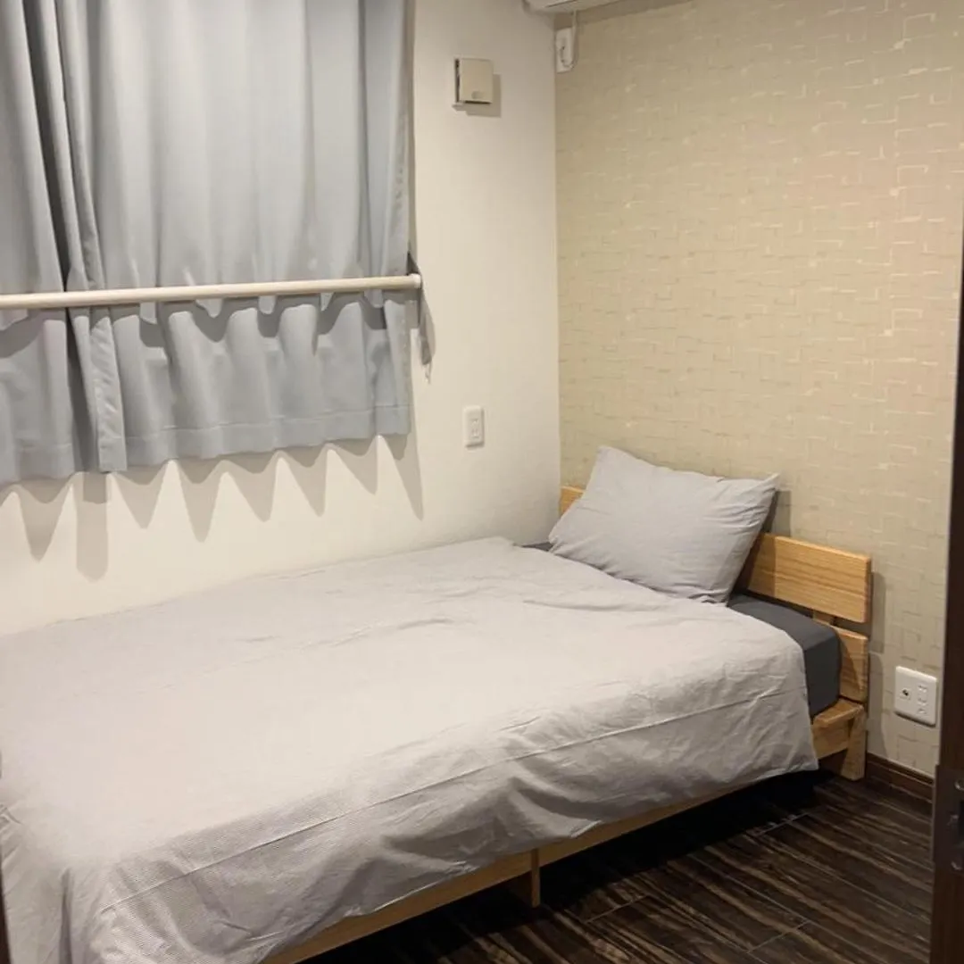 Tokyo One Hostel 0*,